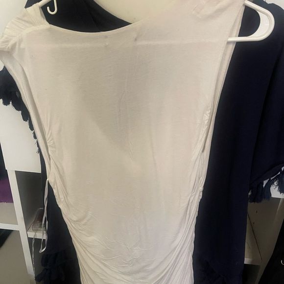 Classy top - Picture 6 of 9